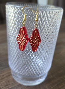 Set oorbellen Arabesk ruit rood/goud