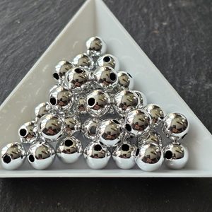 Silver metallic 8mm