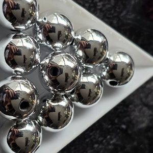 Silver metallic 14mm