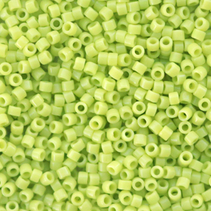 Opaque chartreuse green 11/0 DB-733 (5gr)