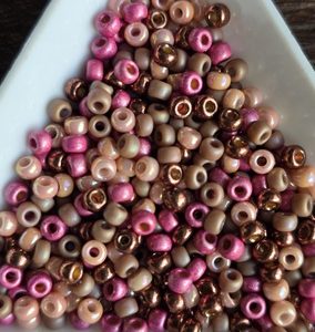 Miyuki Blushing Bronze rocaillemix 3mm 8/0 (5gr)
